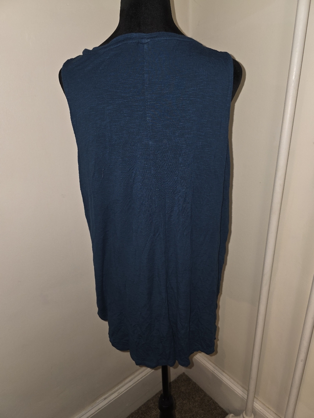 Maurices And Old Navy Tank Top Bundle - Picture 5 of 7